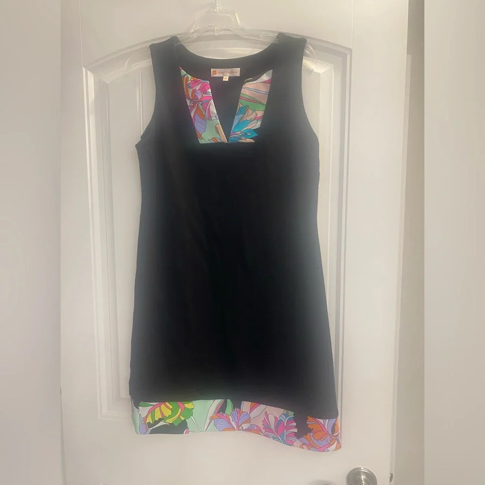 Jude Connally dress Women size Small Black Tropical Sleeveless Sheath Casual